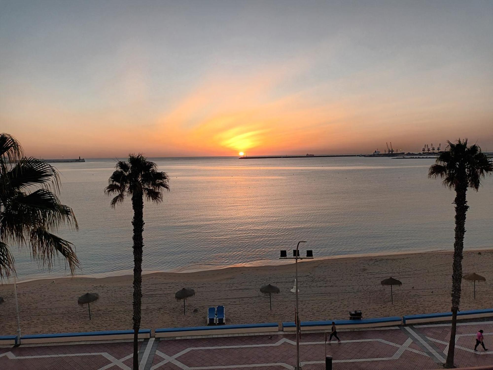 Apartplaya Melilla Luaran gambar